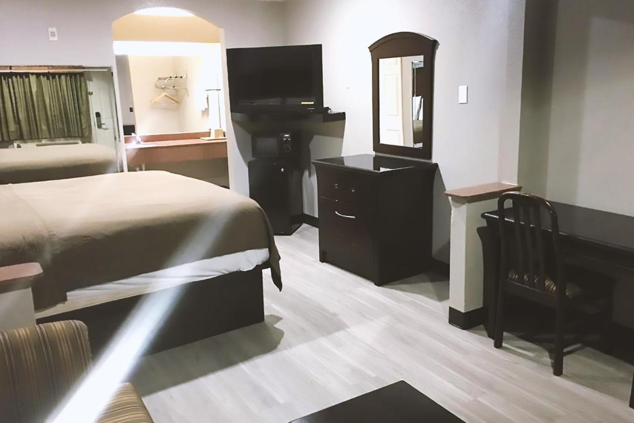 Blue Way Inn & Suites By Jasper Houston Eksteriør billede